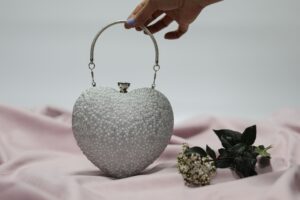 elegant party clutches for women