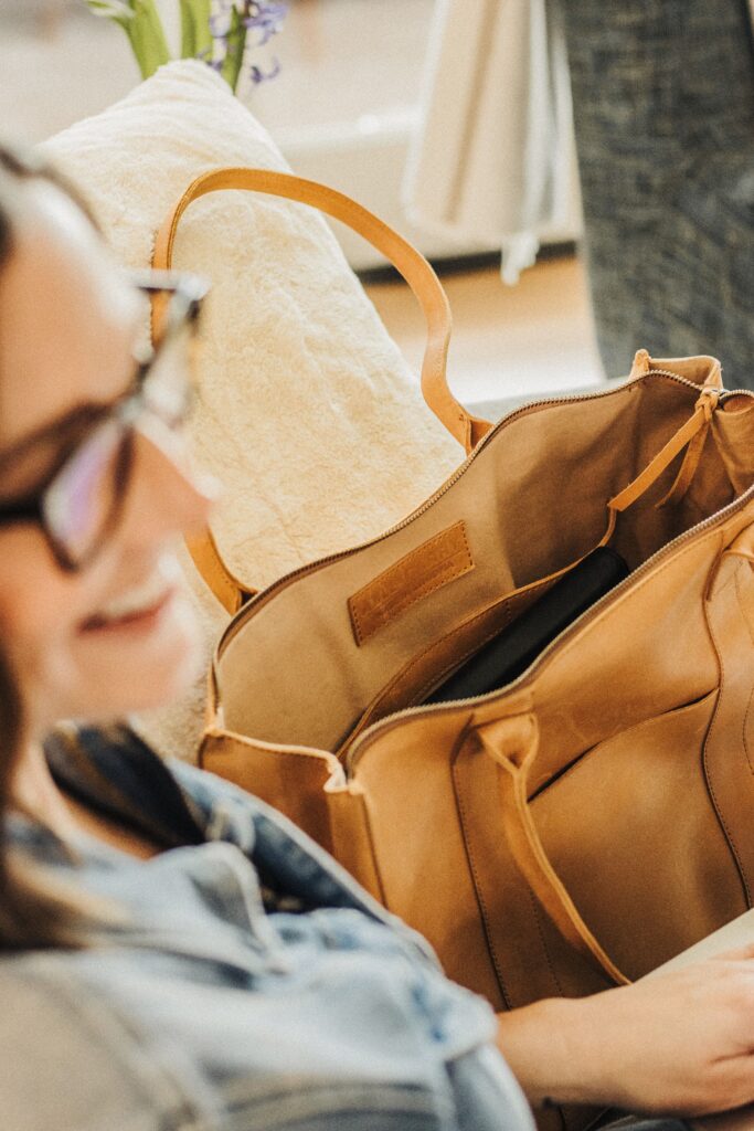 classy office tote bags