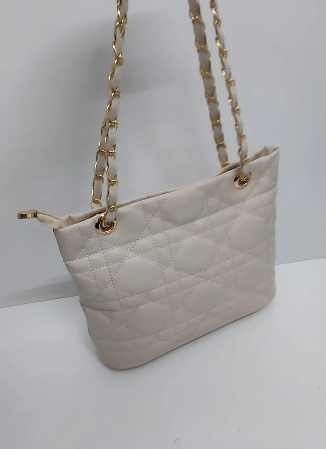 The Convertible Chain Bag - Chain straps